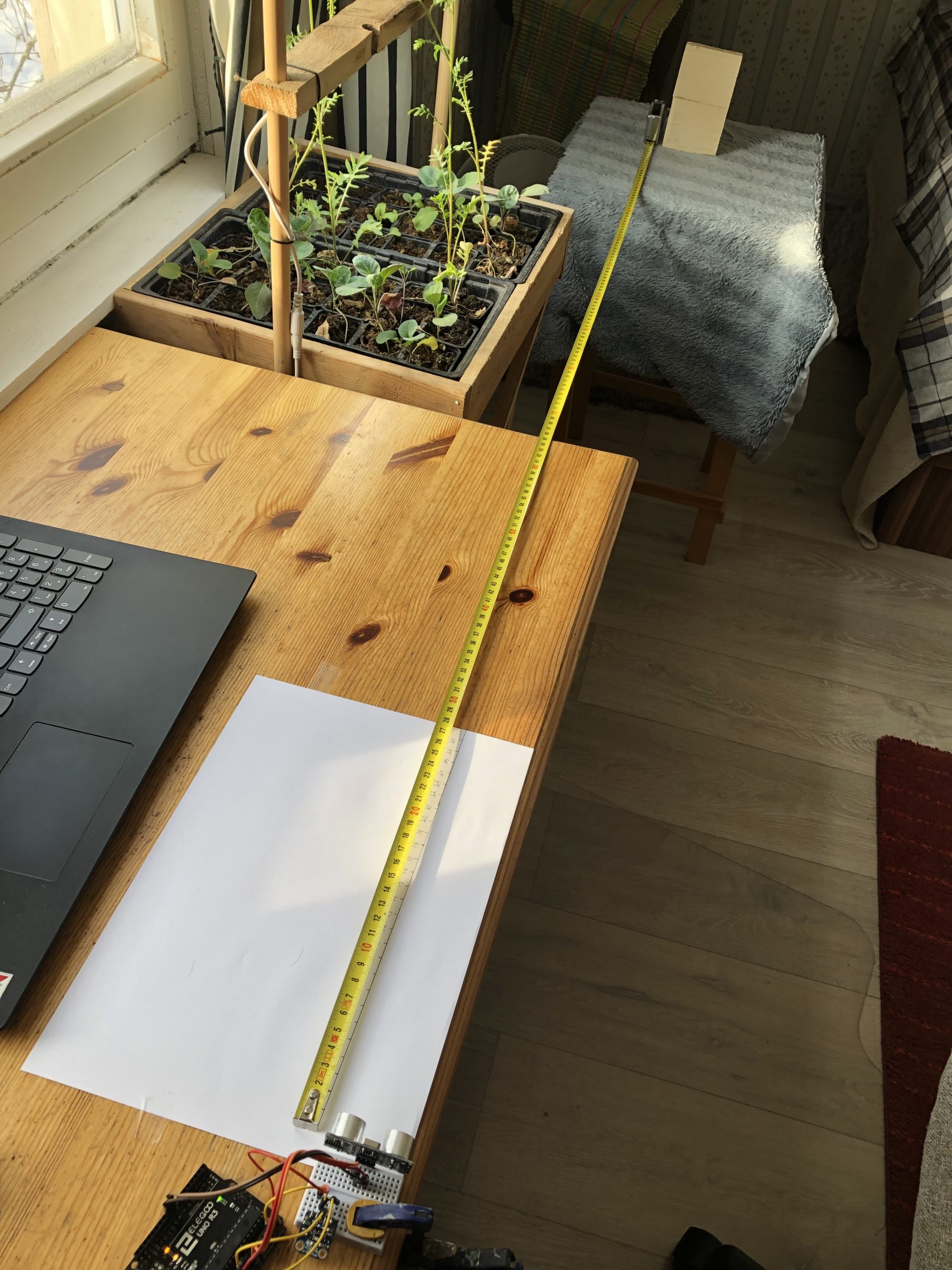 Making an Arduino Distance Sensor More Accurate - Baxter Builds